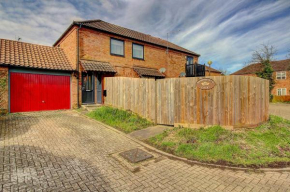 Neath Hill - 2 Minutes from MK Central - 2 Bed Apartment - 2 Free Parking spaces- Hosted by StayinMK